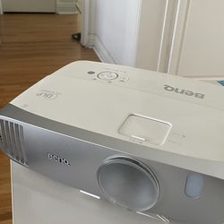 Working BenQ Projector with Remote