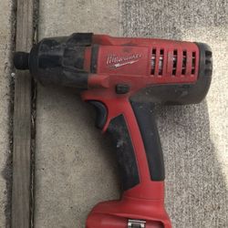 Milwaukee Impact Wrench 