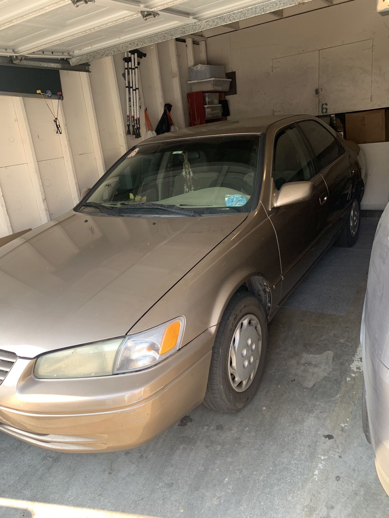 1999 Toyota Camry for Sale in Santa Ana, CA OfferUp