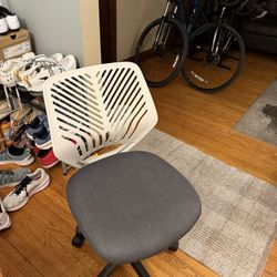 Office/Desk Swivel chair