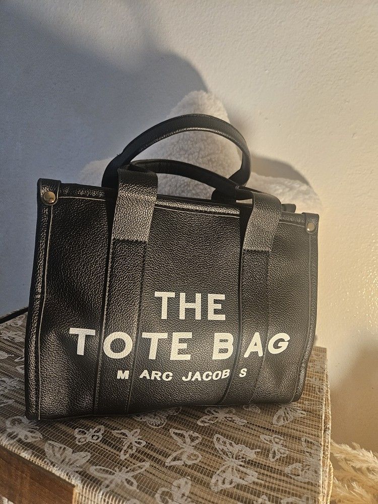 New The Tote Bag