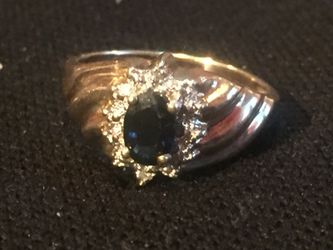 14k solid gold Sapphire diamond ring