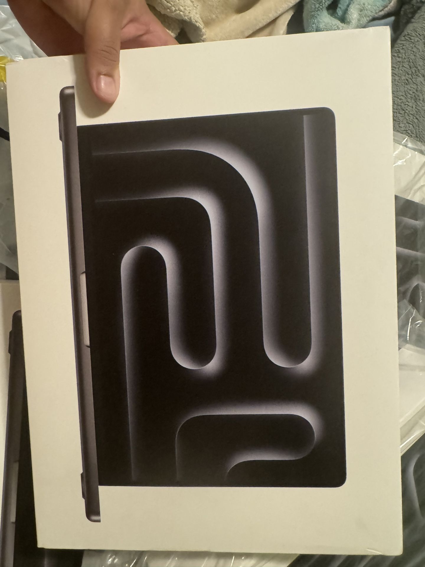 4 MacBook Pro M5 Chip 