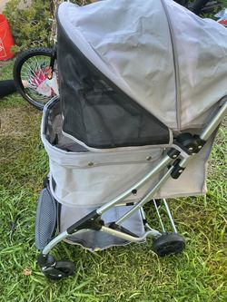 Pet stroller