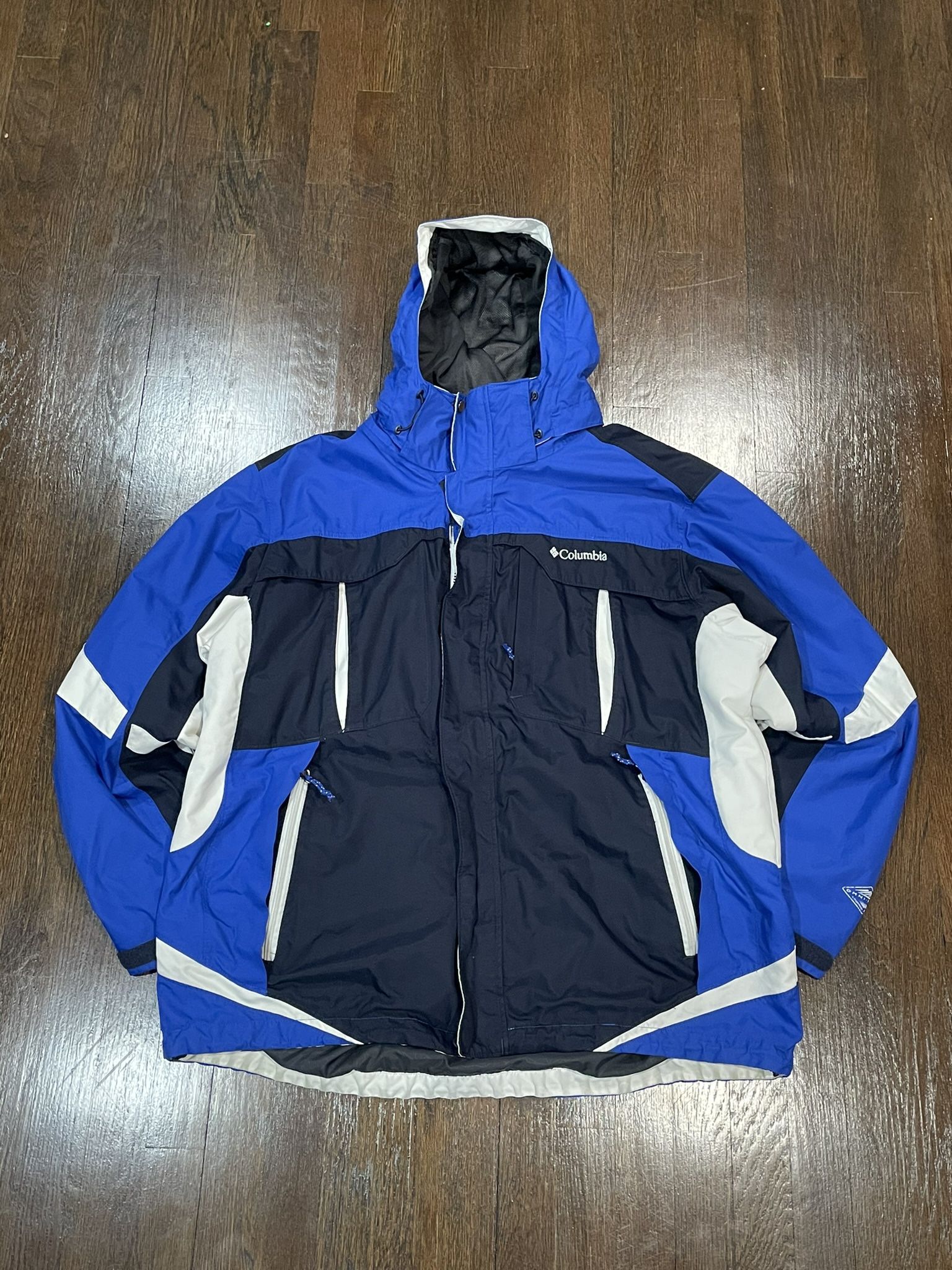 Columbia blue and black ski jacket