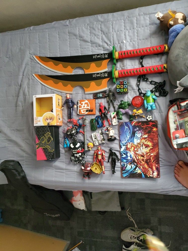Toys And Colletables