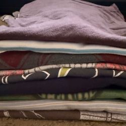 8 Women’s  bundle t-shirts