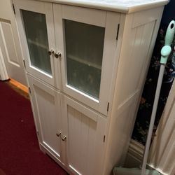 White Cabinet 