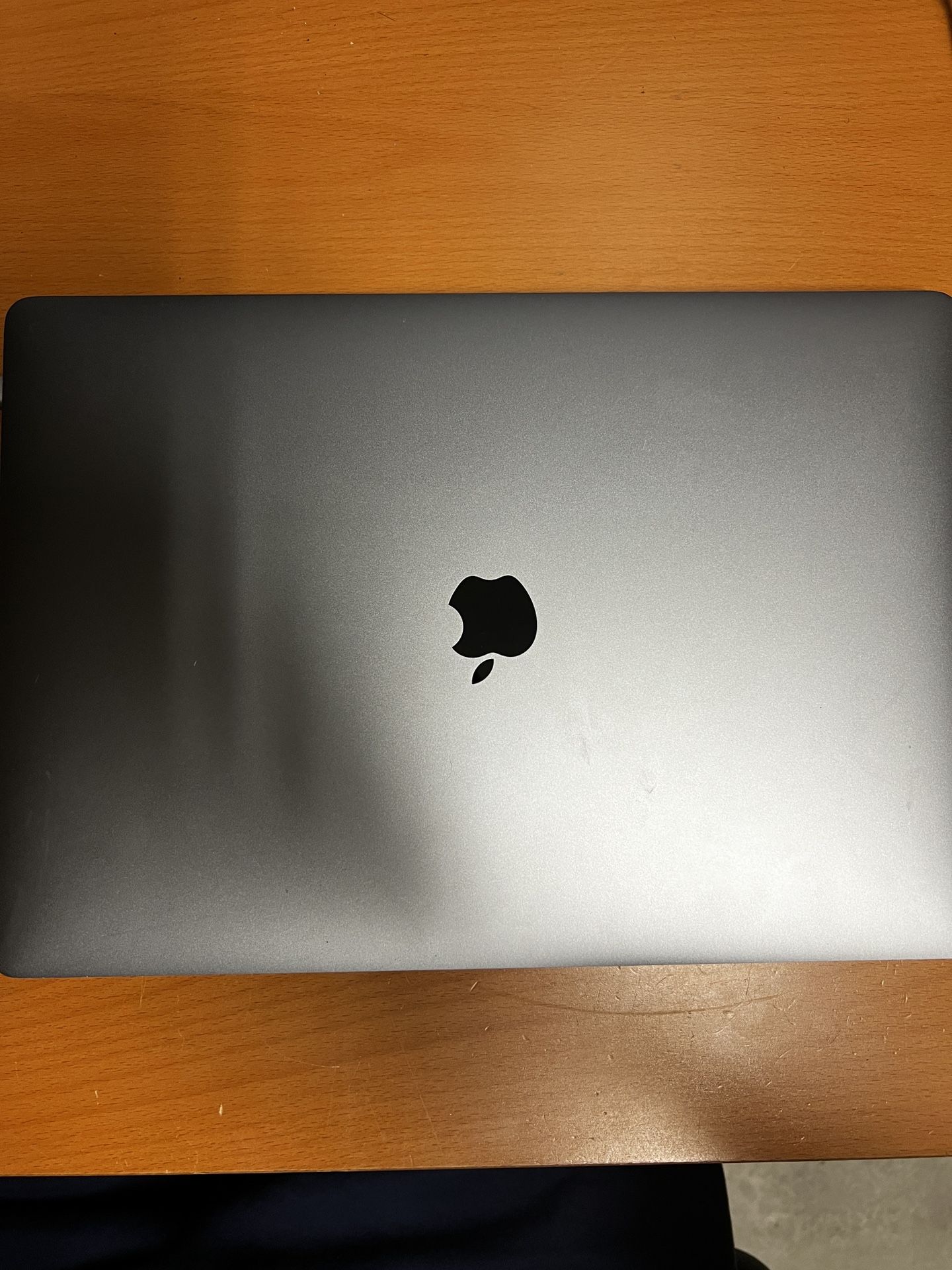MacBook Pro 2019 15.4inch