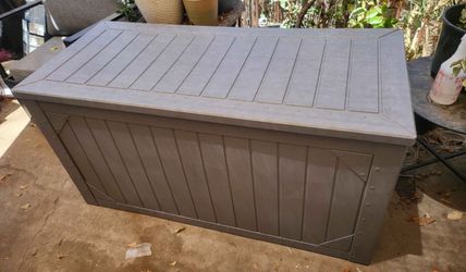 100g outdoor Patio storage box