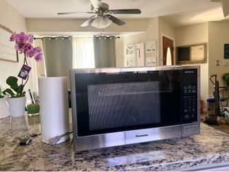 Panasonic NN-SC668S Microwave Oven - Stainless Steel