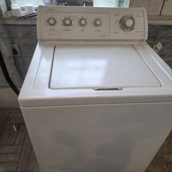 🎉PERFECT  RUNNING WHIRLPOOL  SUPER CAPACITY PLUS WASHER🎊I WILL run it for you🤪IT DOES Run ike brand NEW.😃IT HAS  BEEN CLEANED IN  & Out🥰I Will de