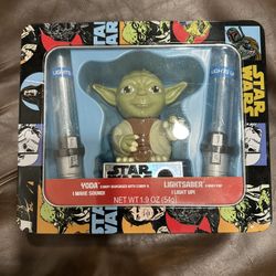 Star Wars baby YODA lightsaber candy tin lights up NIB box