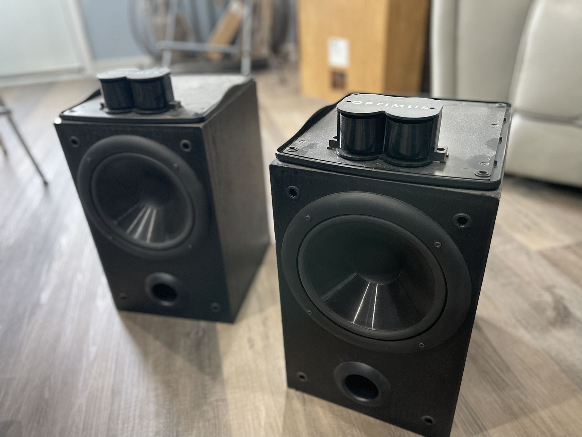 speakers