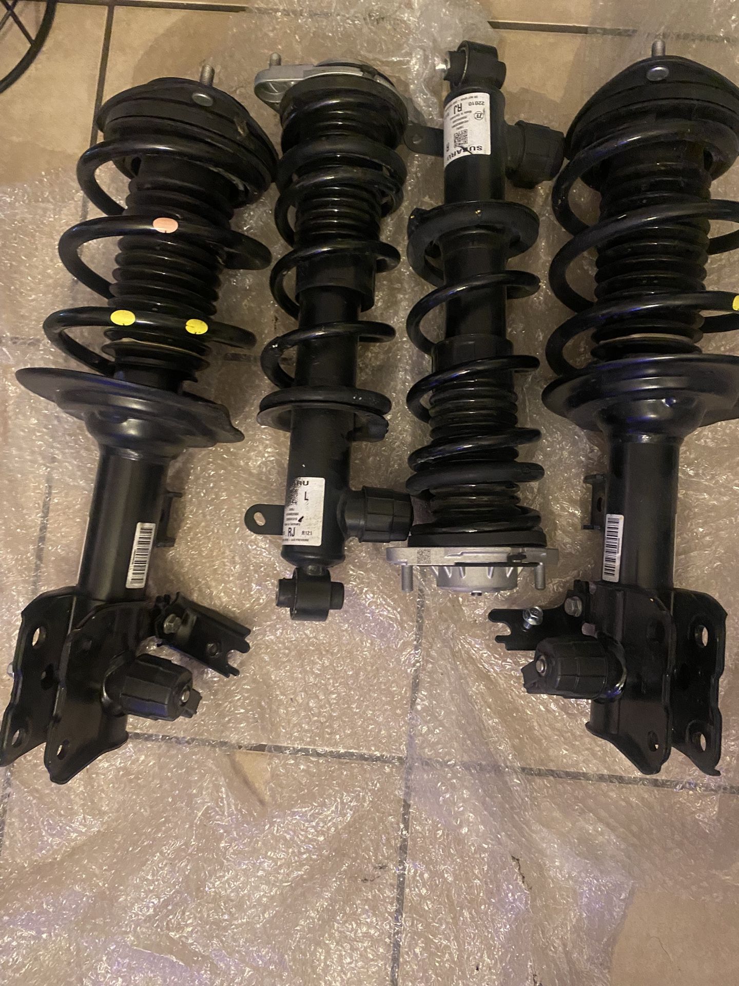 Suspension Strut Assemblies