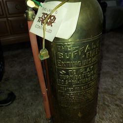 Buffalo FIRE Extinguiser Lamp