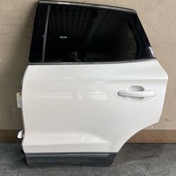 (151) 15-19 Lincoln Mkc left rear door 2015 2016 2017 2018 2019