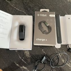 Fitbit Charge 6 with Accessories