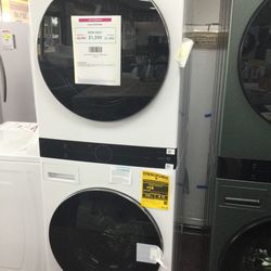 LG Wash Tower Laundry Center 4.5 Cu. Ft. & 7.4 cu. Ft dryer Electric Model#WKEX200HWA