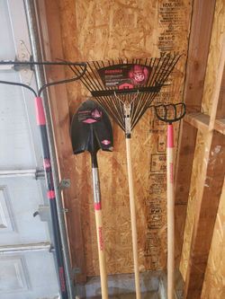 3-Piece Razor-Back Professional Steel Rake Set (Fiberglass & Wood Handles)