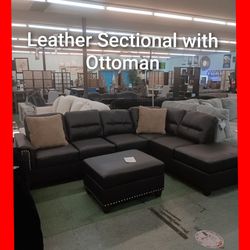 😍 Leather Sectional with Ottoman