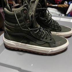 High top Van Sneakers Size 7.5 Men’s 