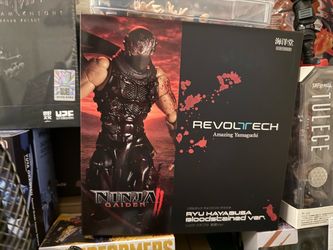 Revoltech SDCC Ryu Hayabusa Bloodstained ver.