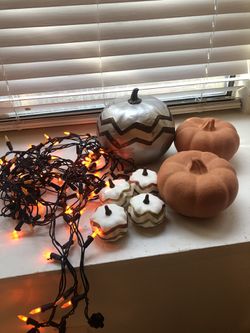 Pumpkins, Halloween lights