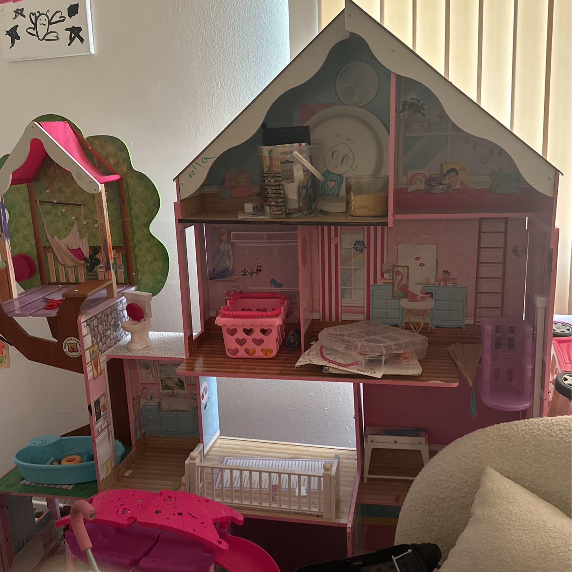 barbie doll house 