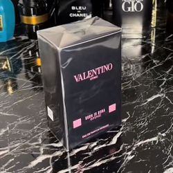 Valentino Cologne