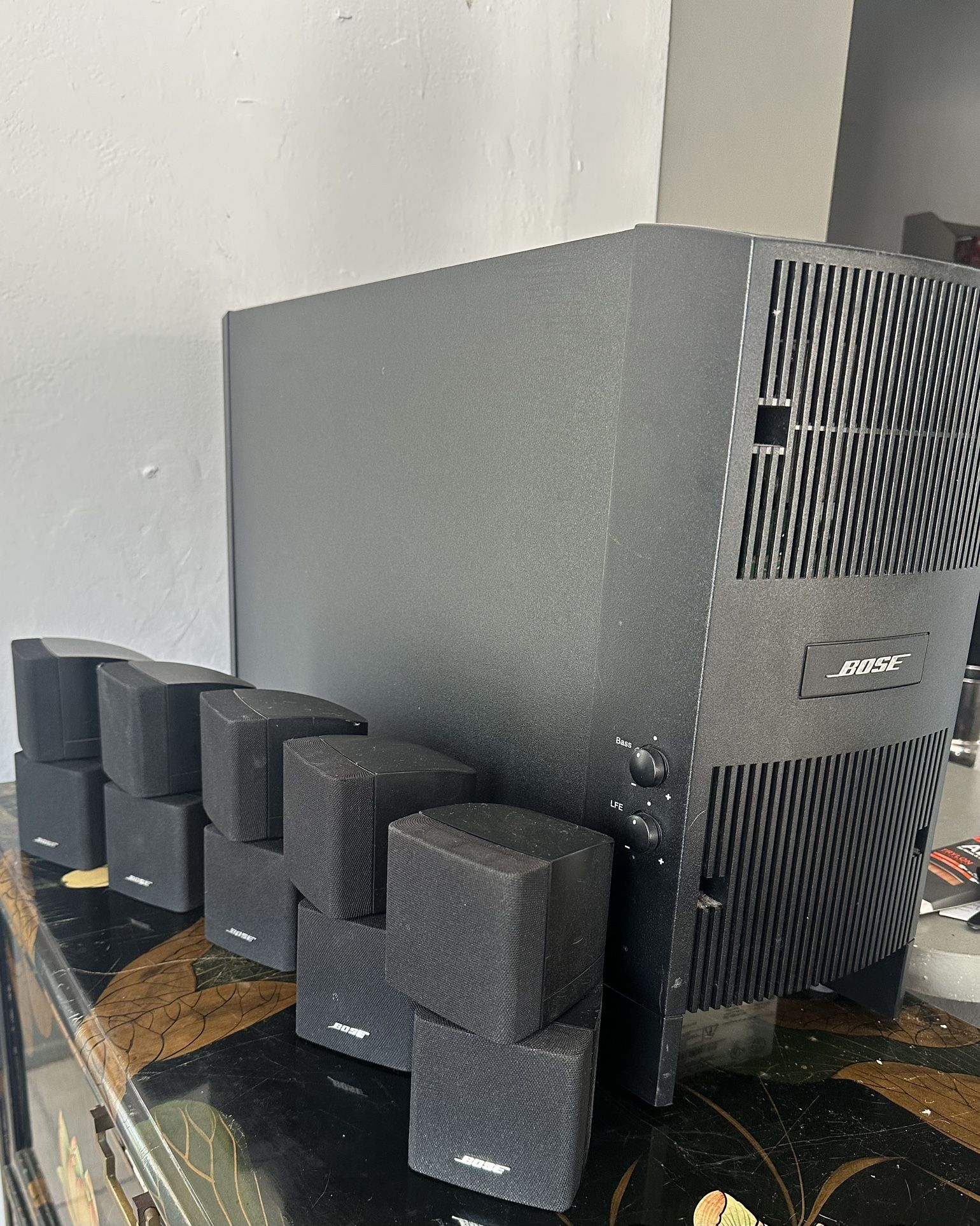 BOSE Acoustimass 10 Series III Subwoofer Sub Speaker Home Theater System & Set Of 5 BOSE  Double Cube Surround Sound Speakers