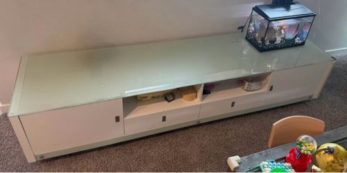 Tv stand