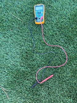 Extech Digital Multimeter with Test Leads