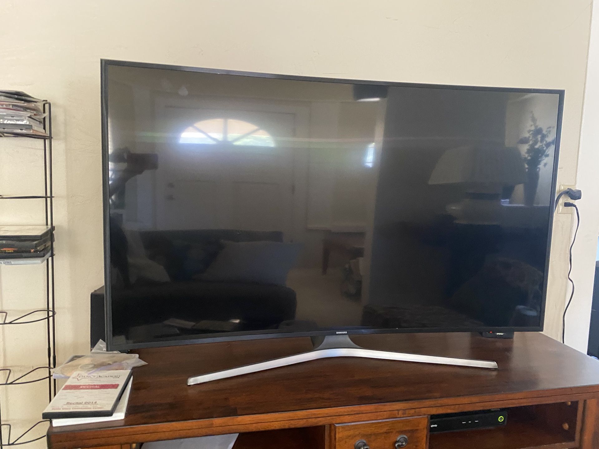 Samsung Curved 55” Smart LED TV