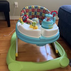 Disney Winnie the Pooh baby mover