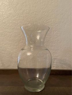 Clear vase
