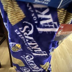 New large lakers blanket 🏀
