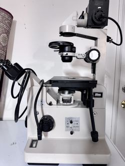 Nikon Diaphot Inverted Microscope with 3 Objectives 