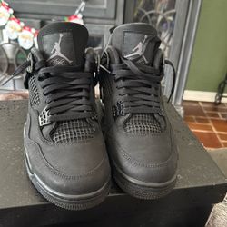 Air Jordan 4 Retro 