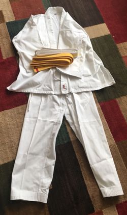 Martial art suit for age ten brand new in mint condition