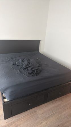 King Size bed from Living Spaces