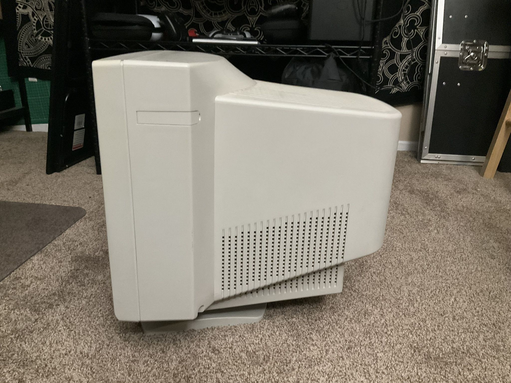 Sony Trinitron Multiscan 200ES for Sale in Riverside, CA - OfferUp