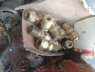 Box Of One Quarter By 5/16 Brass Fittings