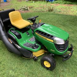 John Deere Lawn Mower Tractor