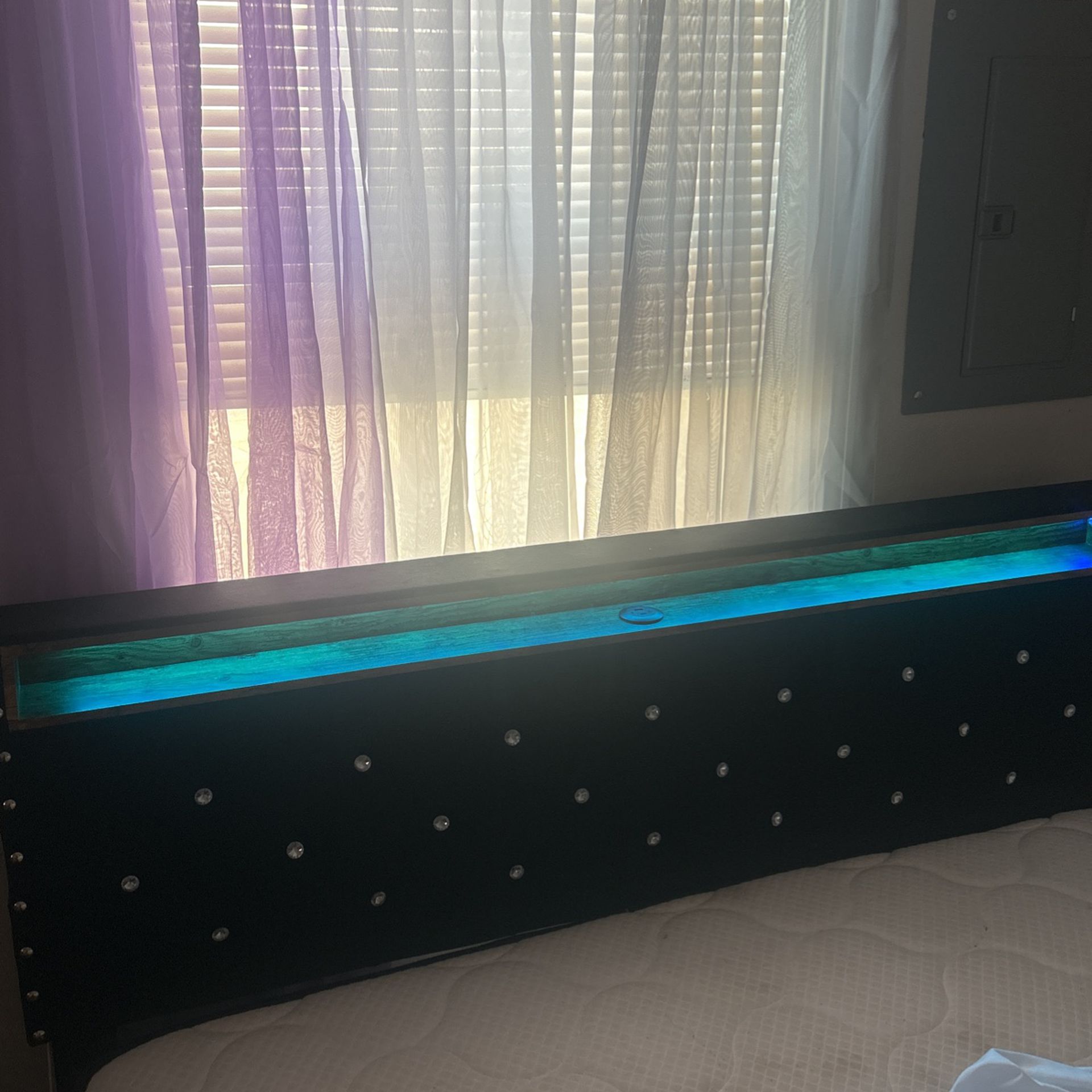 LED Light charging Frame Port Bed Frame 