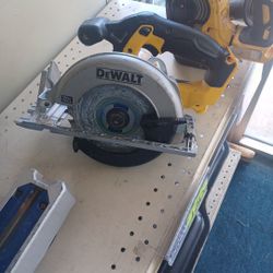 Circular Saw ‼️..........ASK FOR TY 