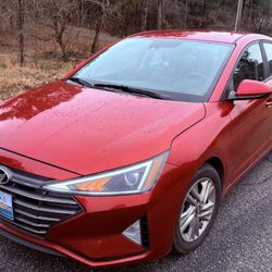 2019 Hyundai Elantra