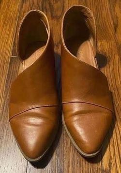 Universal Thread Brown Slip-on Cut-Out Shoes, Size 6.5