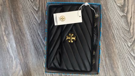 Tory burch purse