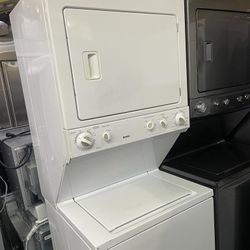 Kenmore 27” Stackable washer and dryer electric 